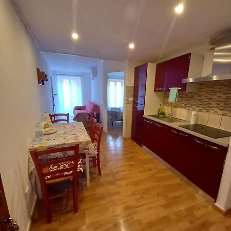 Controvento Al Mare Apartment Рио Маджоре Екстериор снимка